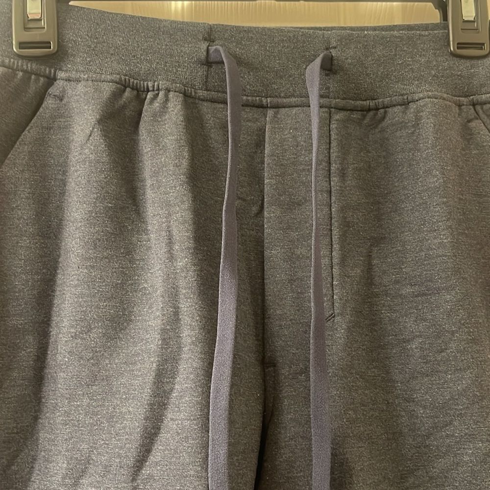 Lululemon Athletica Blue Athletic Shorts with Drawstring Waist - Picture 4 of 6